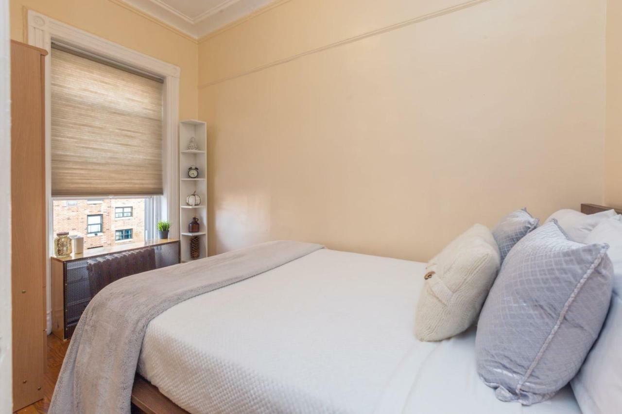 Lavish 3 Bedroom Apt In Williamsburg!! نيو يورك المظهر الخارجي الصورة